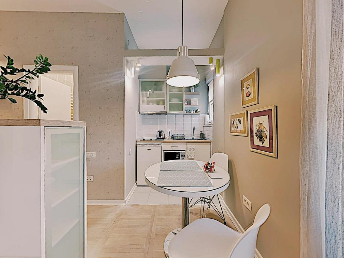 Basco Apartments Knez Mihailova Beograd Bagian luar foto