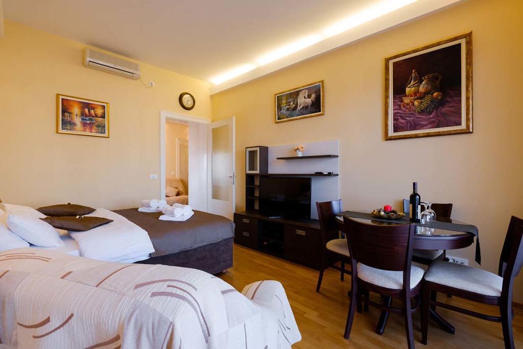 Basco Apartments Knez Mihailova Beograd Bagian luar foto